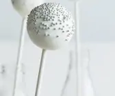 Weiße Cake-Pops