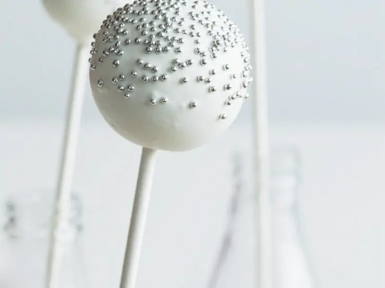 Weiße Cake-Pops