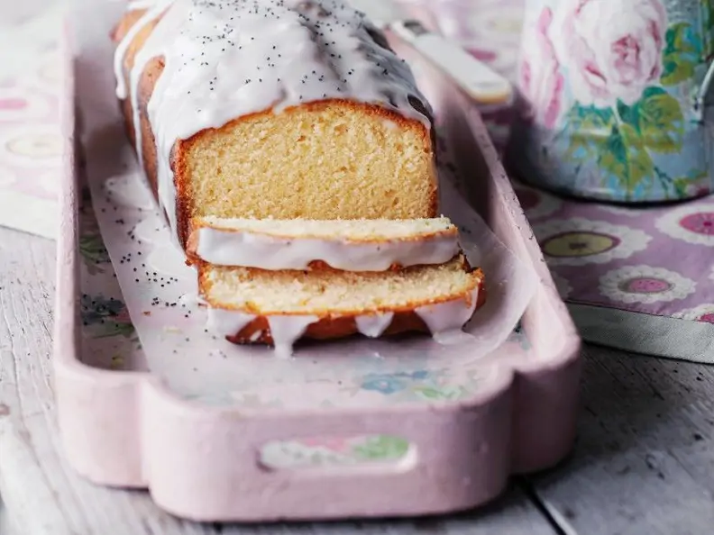 Zitronenkuchen mit Glasur