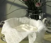 Käse aus Joghurt herstellen