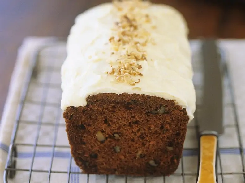 Rüblikuchen mit Frischkäse