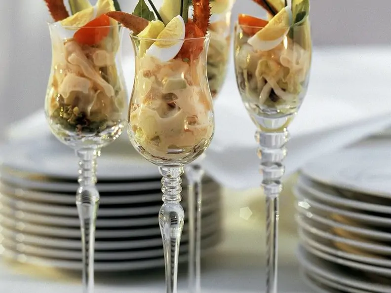 Hummer-Shrimps-Cocktail mit Wachtelei