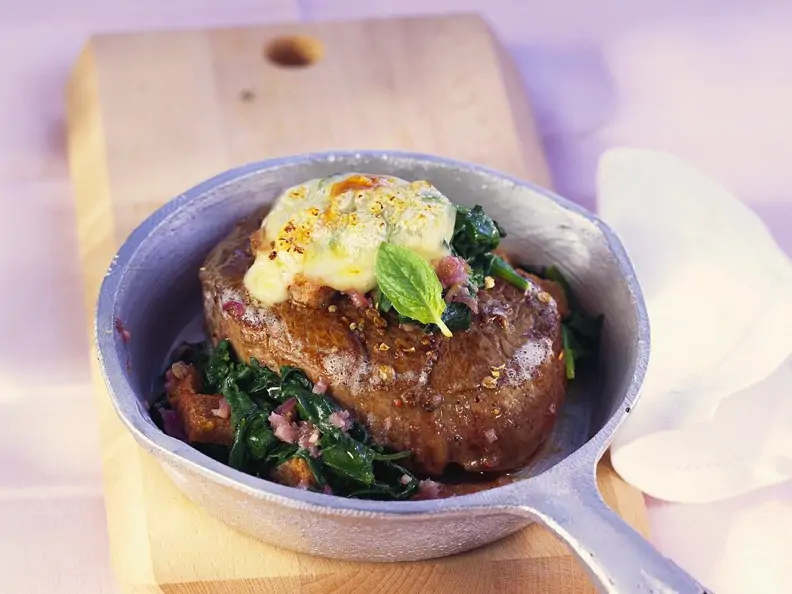 Gratiniertes Rindersteak