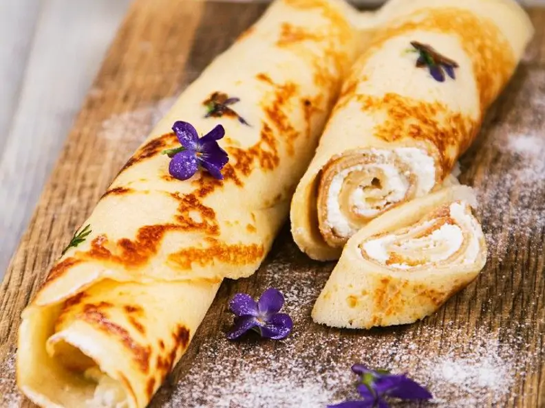 Pfannkuchen mit Käsecreme