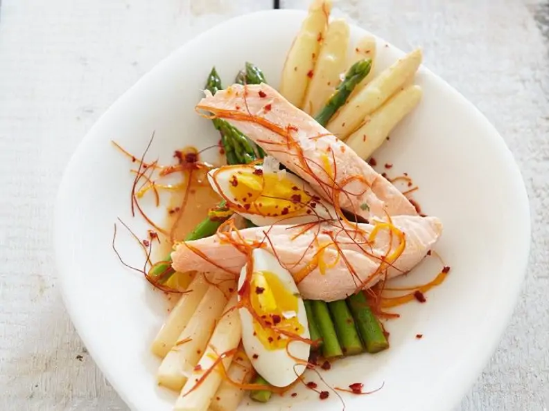 Gemischter Spargel mit Lachs