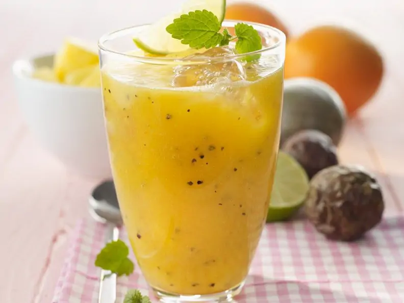 Mango-Ananas-Smoothie