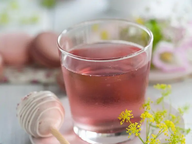 Rosenblütensirup