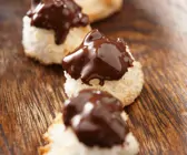 Kokosmakronen mit Ingwer