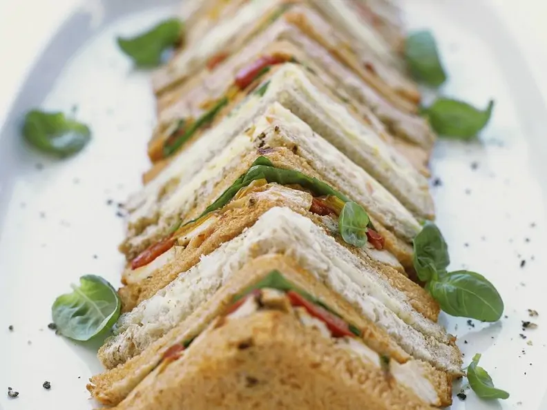 Puten- und Käse-Sandwiches