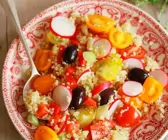 Quinoasalat mit Tomaten