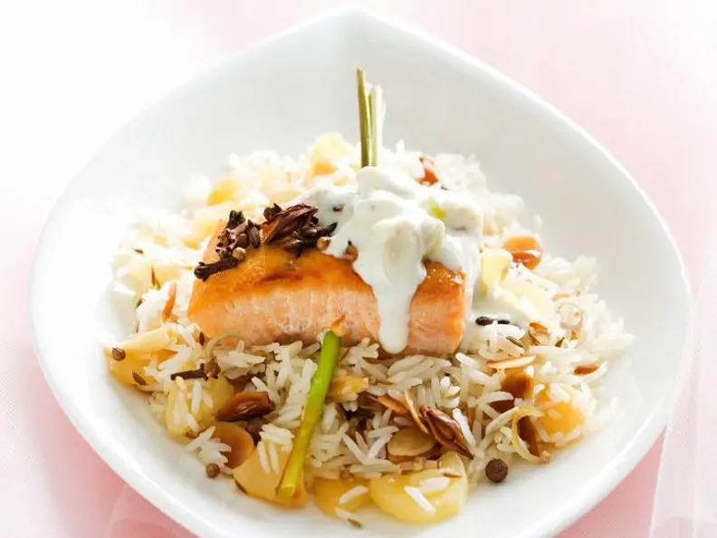 Lachs mit cremiger Sauce