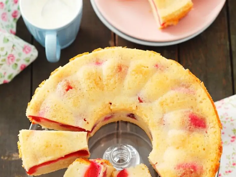 Pflaumenkuchen mit Joghurt