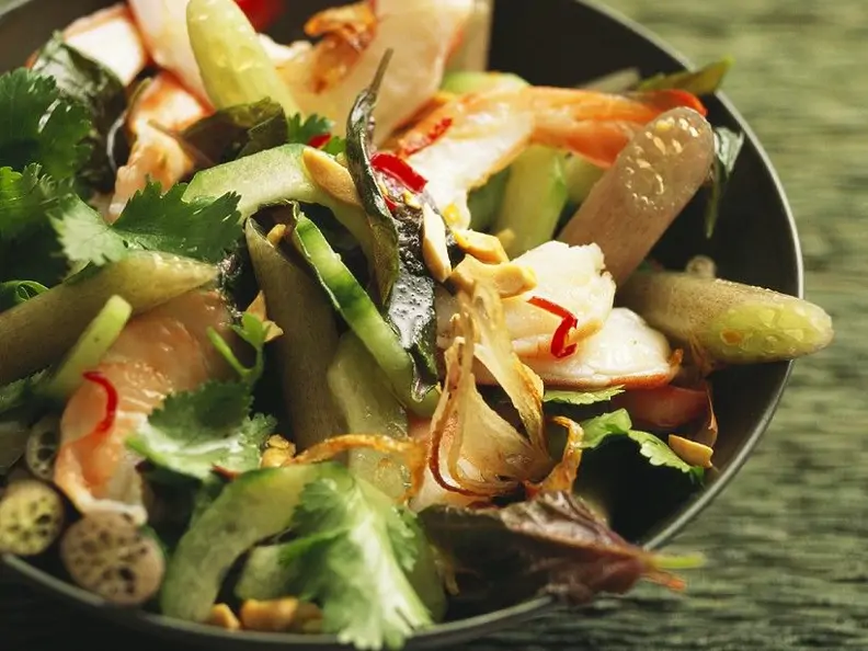 Lotussalat mit Shrimps