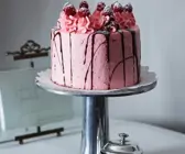 Kleine Himbeertorte