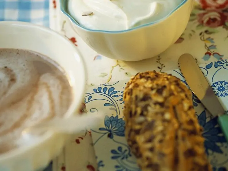 Bananen-Kokos-Quark mit Kakao