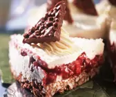 Puffreis-Kirschkuchen