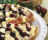 Kirschtarte mit Mandeln