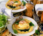 Kartoffelkuchen mit Spinat und Käse