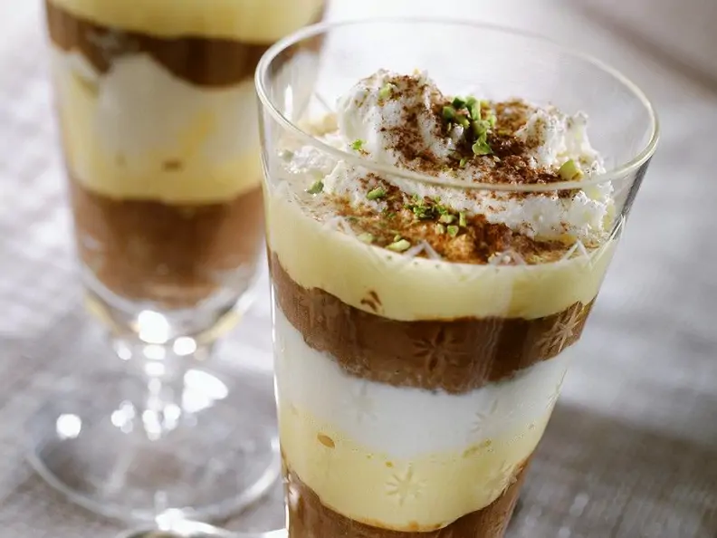 Schoko-Schichtdessert