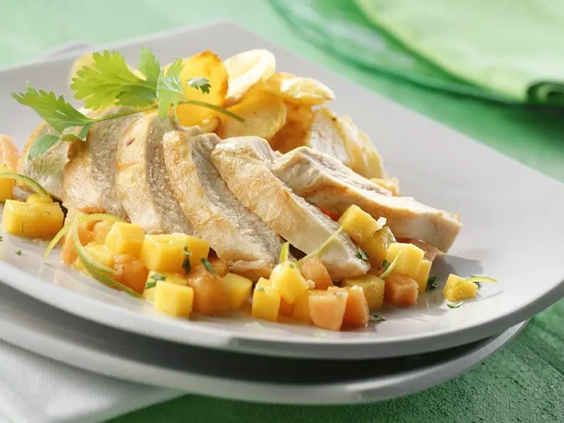 Hähnchen mit Früchten
