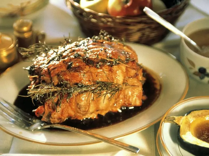 Schweinebraten mit Rosmarin
