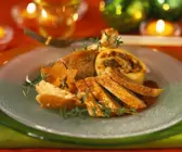 Ente mit Kartoffelröllchen