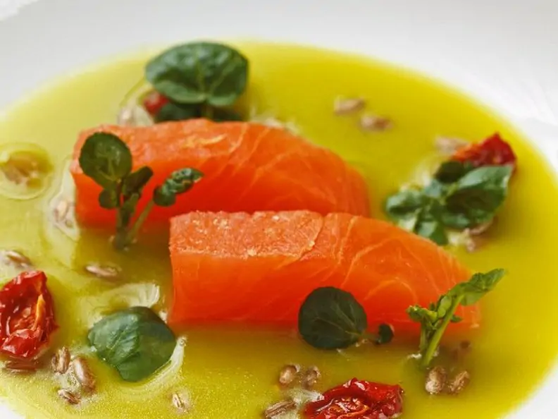 Lachs mit Kressesuppe