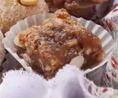 Nuss-Frucht-Schnittchen