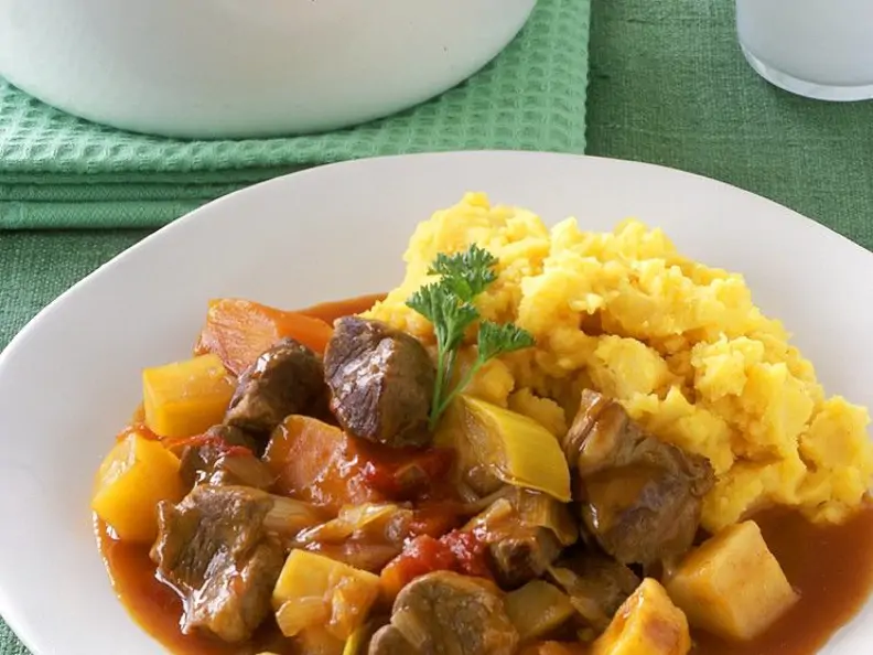 Kürbiseintopf mit Lammfleisch
