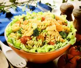 Nudelsalat mit Gemüse