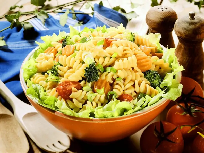 Nudelsalat mit Gemüse