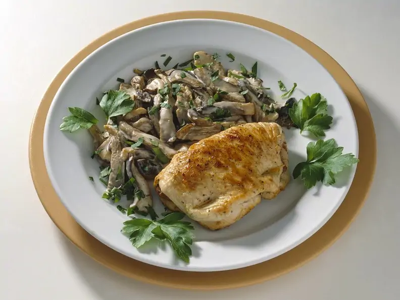 Gefülltes Putenschnitzel mit Pilzen