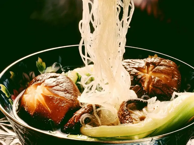 Glasnudelsuppe Grundrezept
