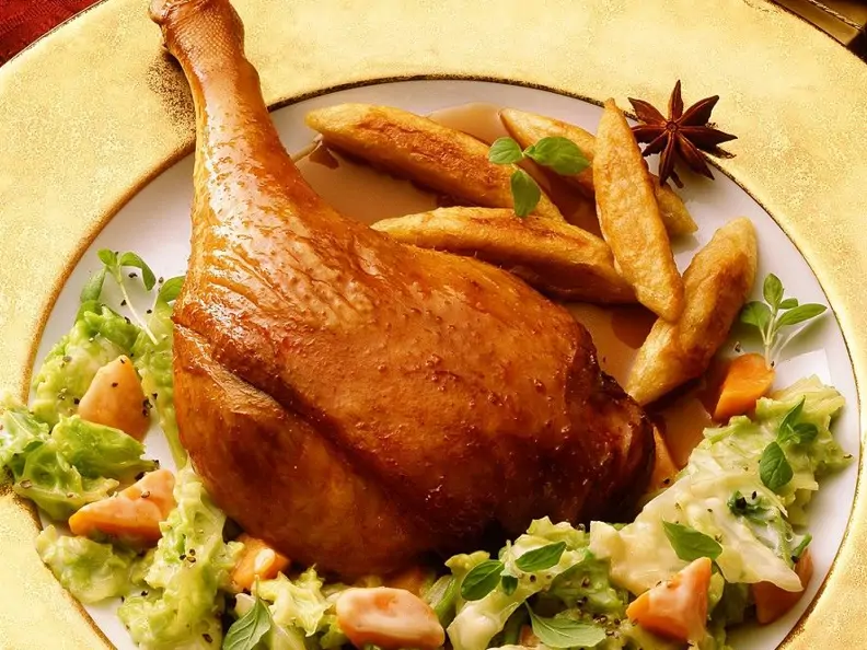 Gänsekeulen mit Wirsing