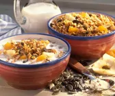 knuspriges Haferflocken-Früchte-Müsli