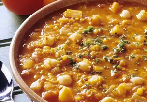 Kichererbsen-Tomatensuppe