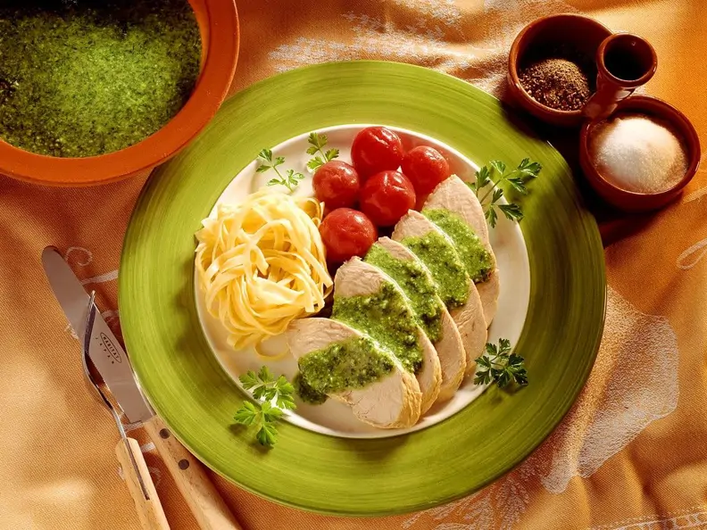 Putenbraten mit Pesto