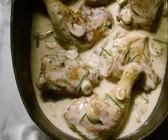 Poularde mit Champignon-Weinsauce