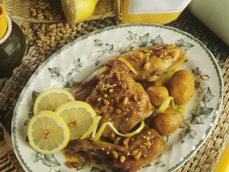 Zitronenkaninchen mit Kartoffeln