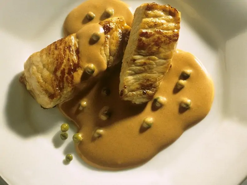 Kalbfleisch mit Pfeffersauce