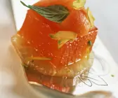 Orangengelee mit Grapefriut und Papaya