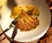 Gänsebrust mit gebackenen Äpfeln