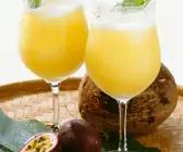 Alkoholfreier Kokosdrink