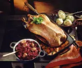Gänsebraten mit Beilagen