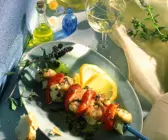 Paprika-Fisch-Spieße mit Zitronen-Minz-Marinade
