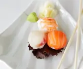 Sushi-Bällchen