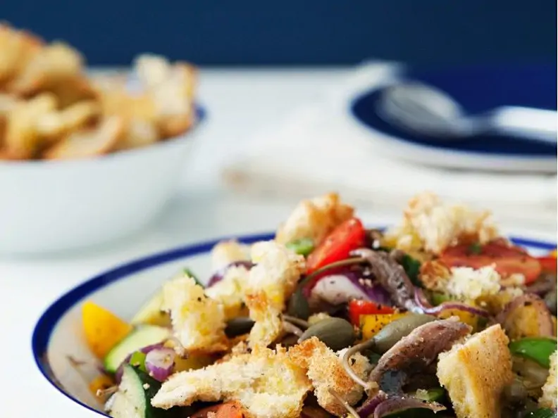 Panzanella mit Sardellen