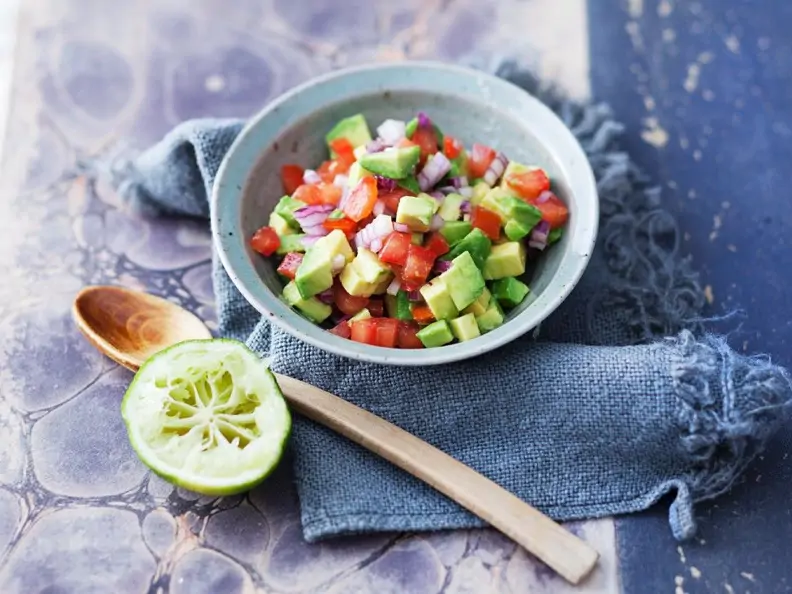 Avocado-Tomaten-Salat