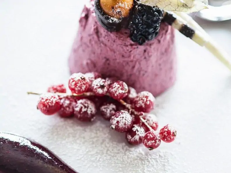 Walbeerparfait
