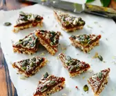 Müsliriegel mit Amaranth und Kürbiskernen